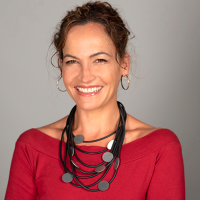 Photo of Prof. Amaya Bustinduy